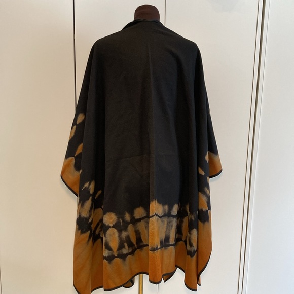 Wool cape and scarf/sash tie dye by an artist - Picture 7 of 17